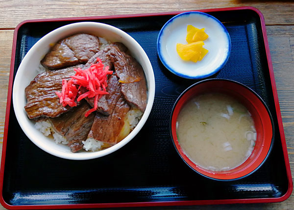 鹿肉丼